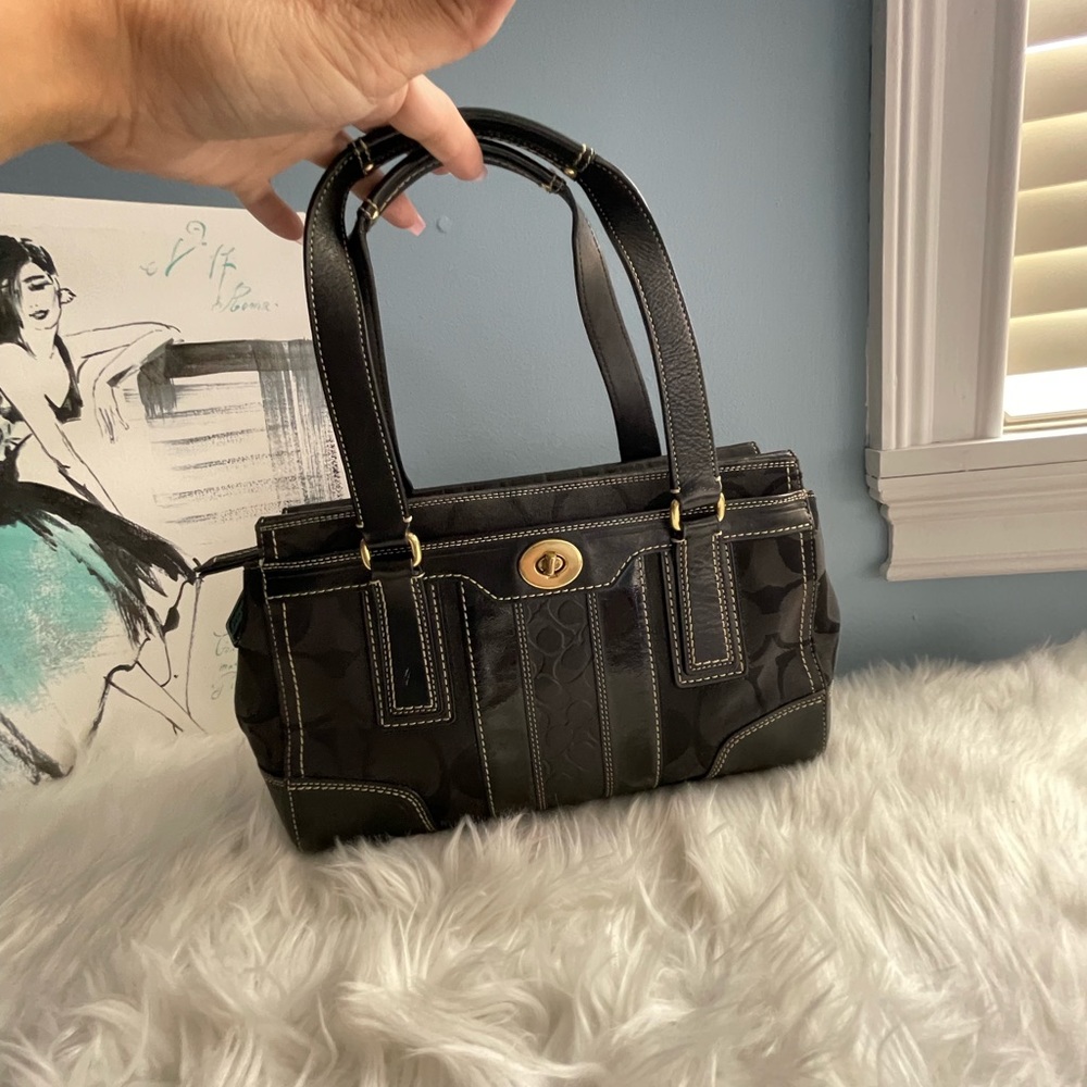 - ✨ COACH HAMPTON SIGNATURE BAG! Vintage - Picture 2 of 11